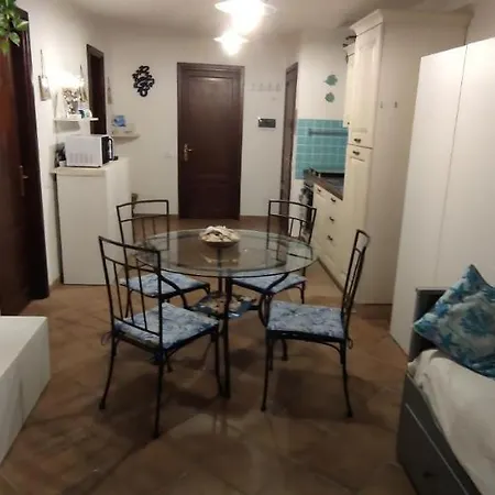 Sardegna בית נופש פורטו סן פאולו